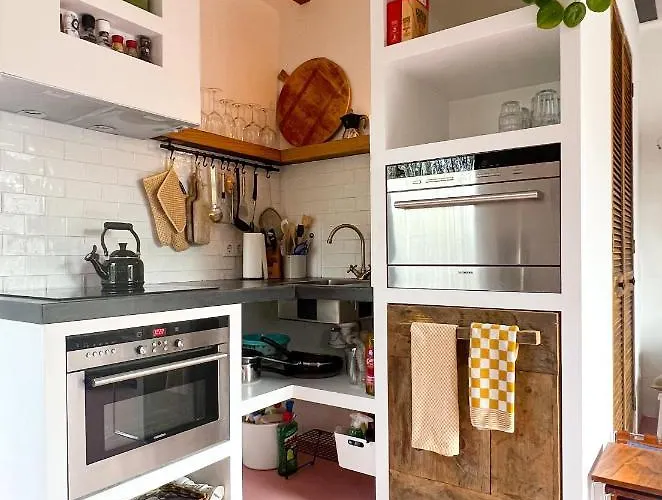 Rotterdam, Tinyhouse Nearby Kralingen Pensjonat