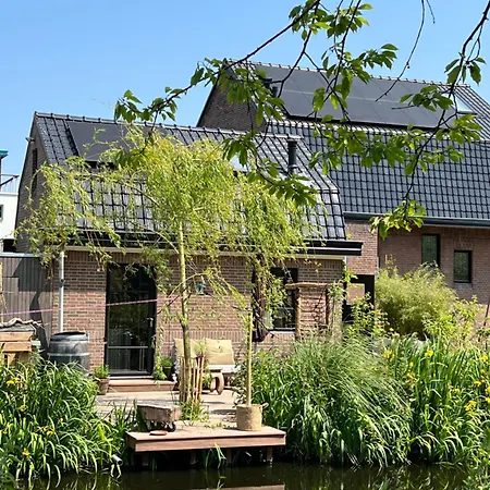 Rotterdam, Tinyhouse Nearby Kralingen 3*
