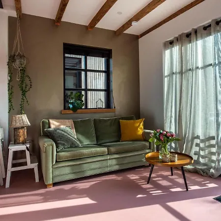 Rotterdam, Tinyhouse Nearby Kralingen 3* Ρότερνταμ